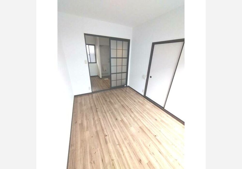 r0005195993164250400801