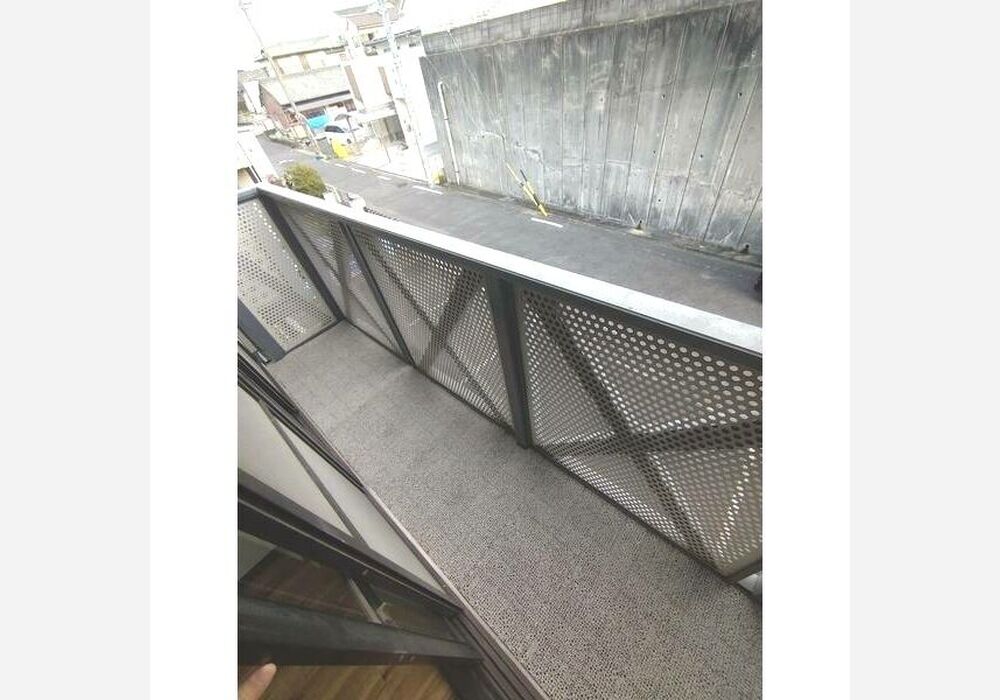 r0005195993164250406310